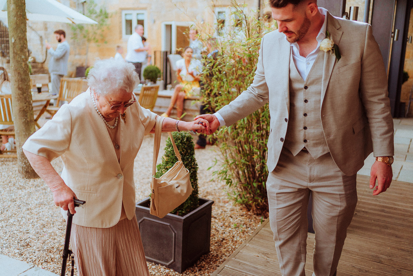 LAPSTONE BARN WEDDING PHOTOGRAPHY 071 LAPSTONE BARN WEDDING PHOTOGRAPHY 071